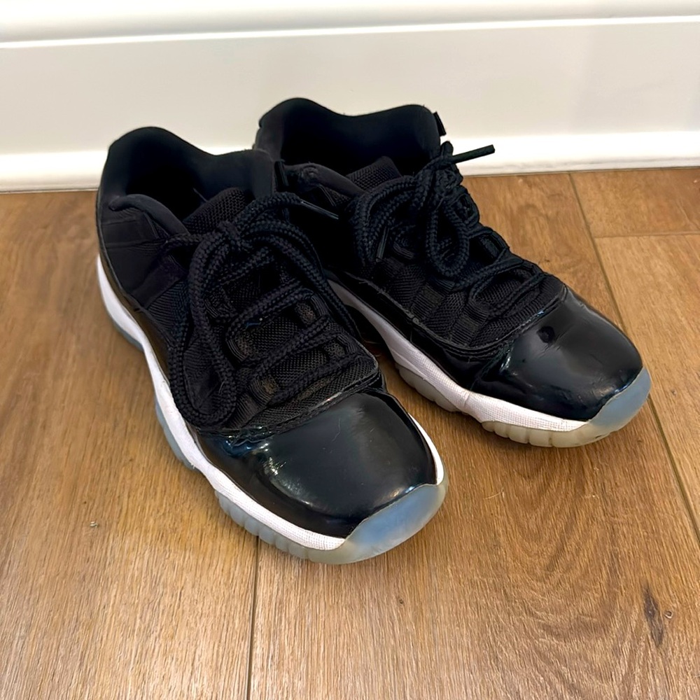 Air Jordan 11 Retro Low GS ‘Space Jam’